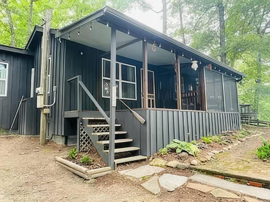 Cameron'S Cottage At The Lake Tallassee Kültér fotó